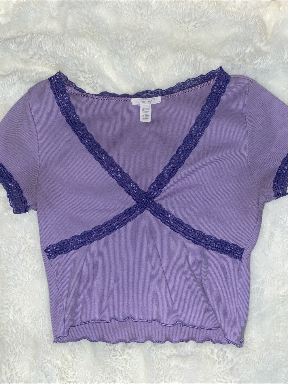 Purple Lace-Trim V neck Cropped Tee
Size: Small 
Brand: Full Tilt (Tilly’s)